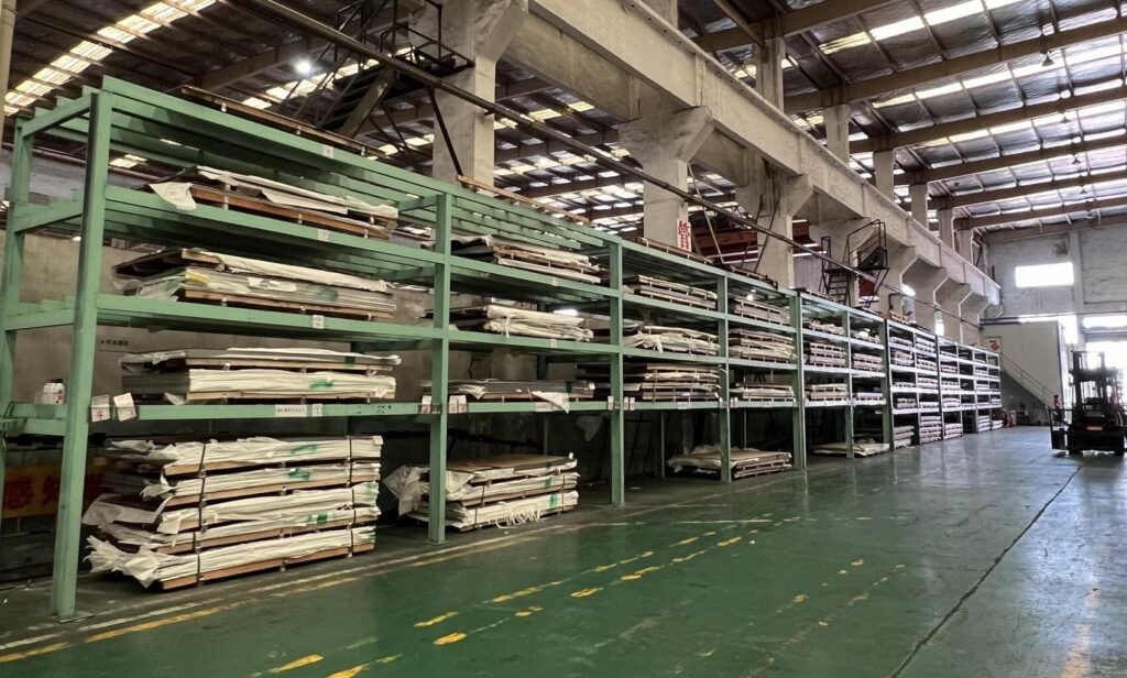 stainless steel plates warehouse